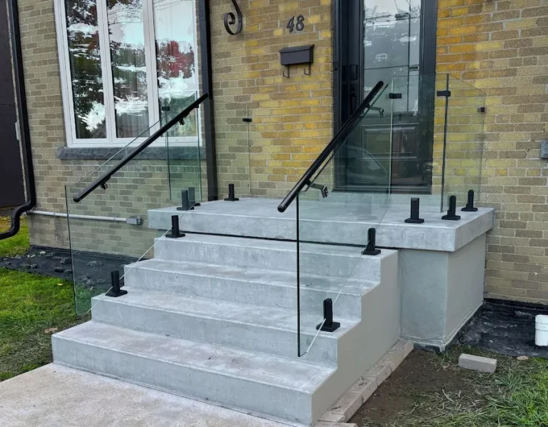ODR-FrontPorch-Frameless 900x701 (4)
