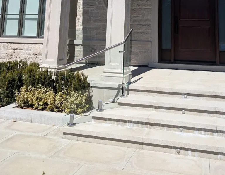 ODR-FrontPorch-Frameless 900x701 (7)